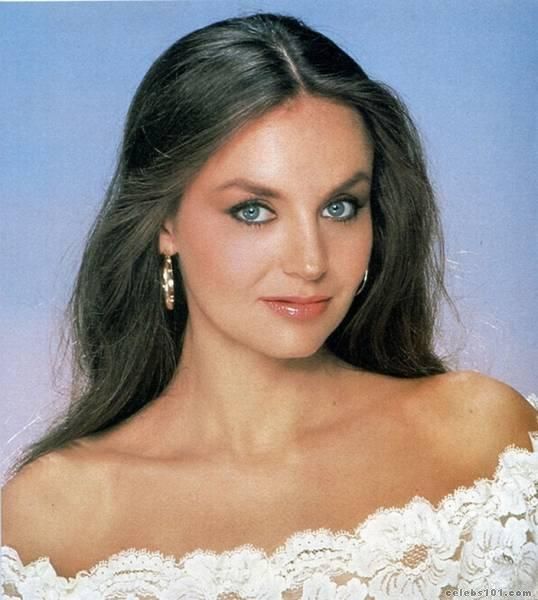 Crystal Gayle Net Worth Therichest