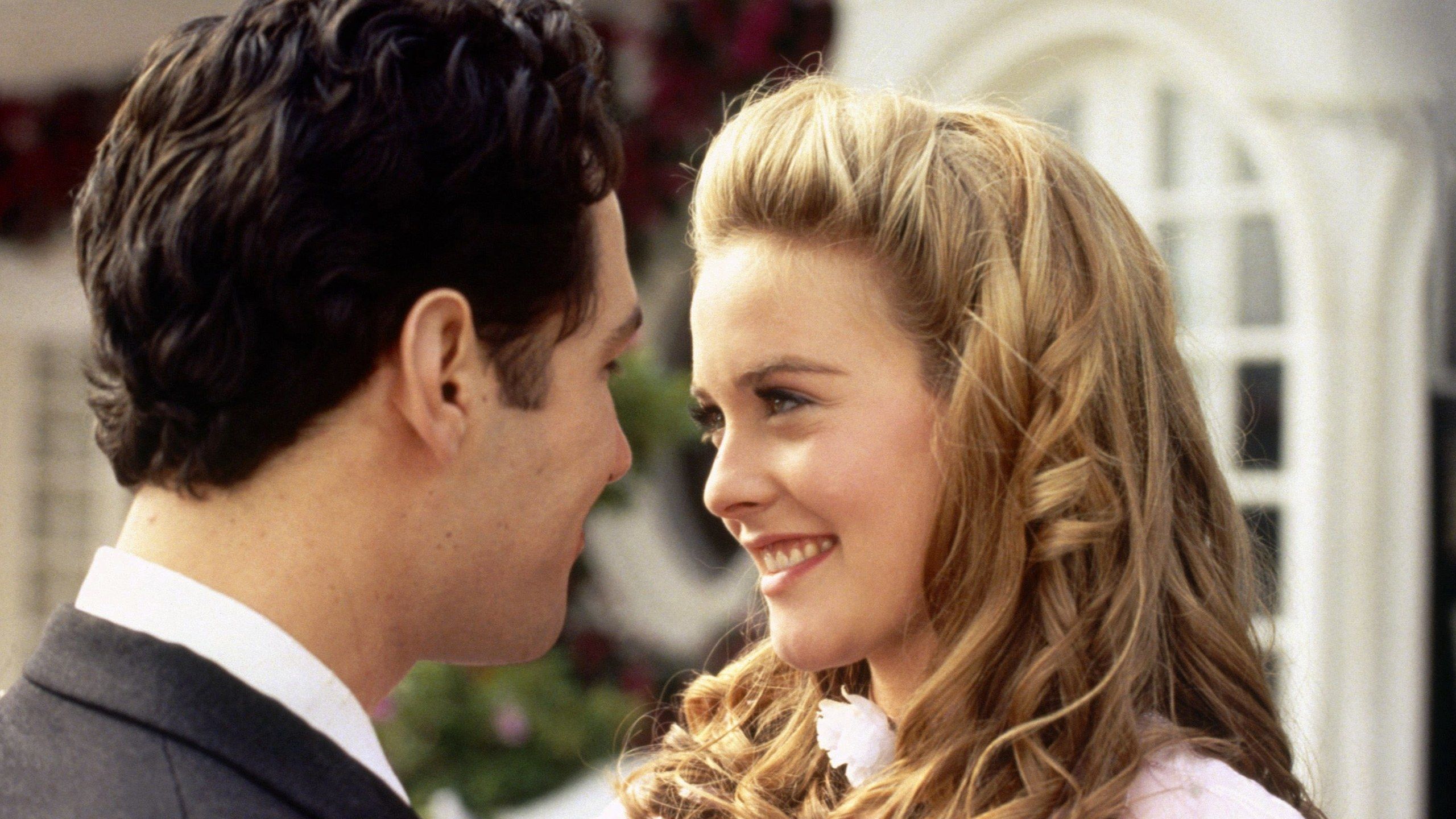 10 Facts You Never Knew About Alicia Silverstone TheRichest LaptrinhX